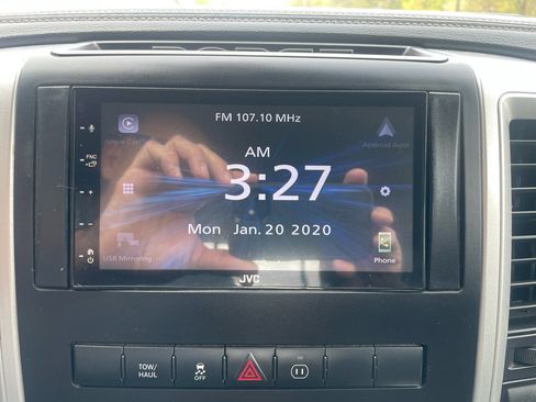 Used 2010 Dodge Ram 1500 Truck Sport image 18