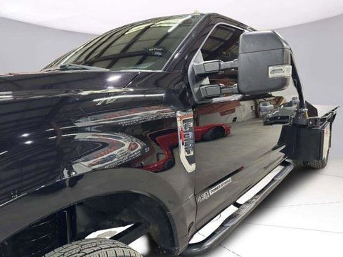 Used 2020 Ford F350 XL w/ Power Equipment Group AWD/4WD image 12