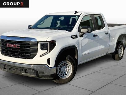 Used 2025 GMC Sierra 1500 Pro w/ Trailering Package
