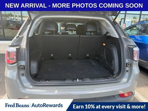 Used 2022 Jeep Compass Trailhawk w/ Sun and Sound Group AWD/4WD image 8