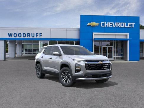New 2027 Chevrolet Equinox LT w/ Convenience Package II FWD image 1