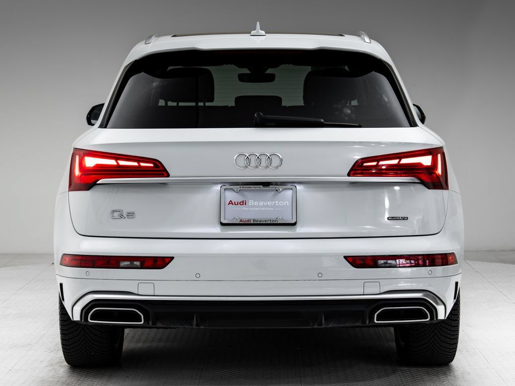 Used 2021 Audi Q5 e Premium Plus AWD/4WD image 30