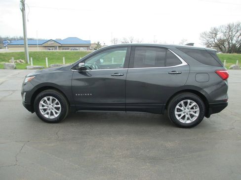 Used 2018 Chevrolet Equinox LT image 10