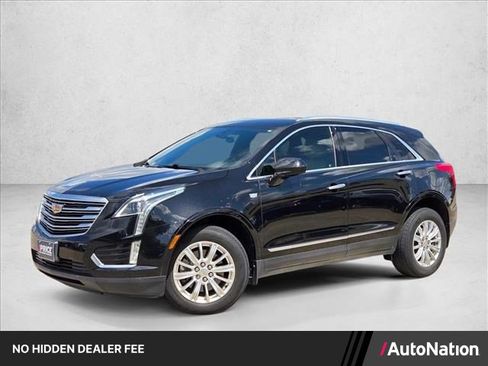 Used 2018 Cadillac XT5 FWD image 1