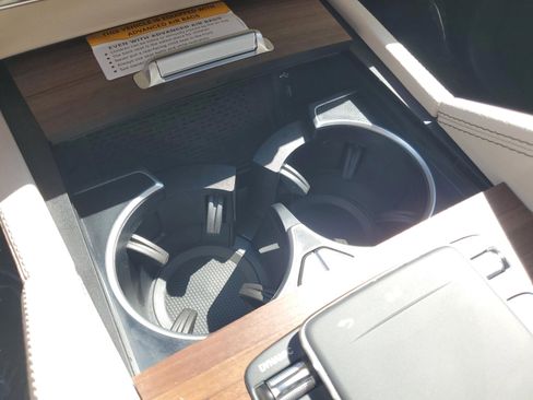 New 2026 Mercedes-Benz GLS 580 4MATIC image 20