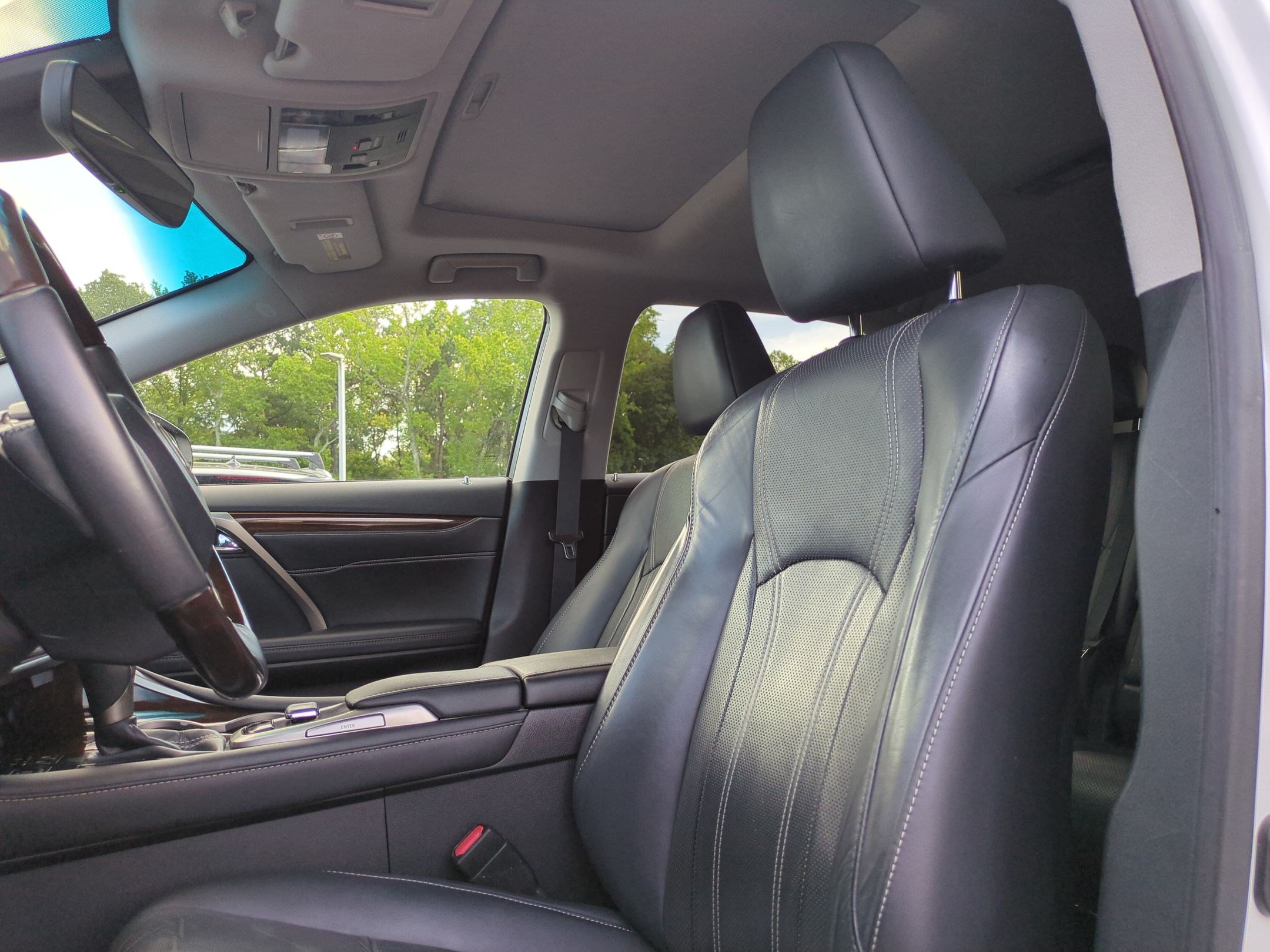 Used 2017 Lexus RX 350 FWD w/ Premium Package image 16