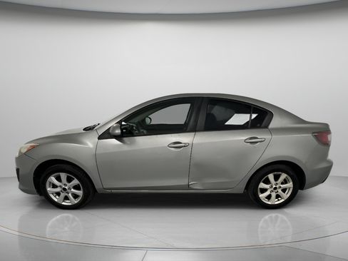 Used 2010 MAZDA MAZDA3 i Touring FWD image 5