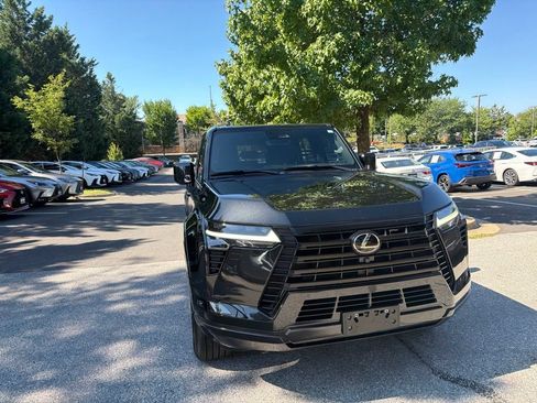 Certified 2024 Lexus GX 550 w/ Accessory Package (2T) AWD/4WD image 7