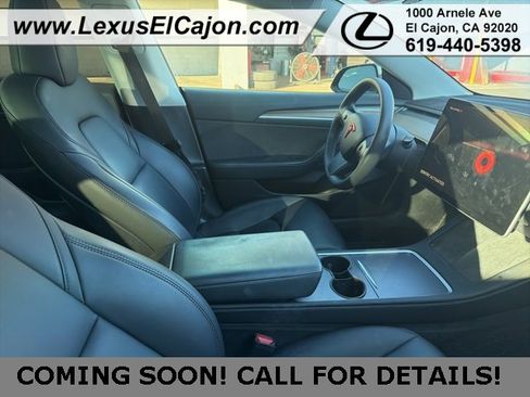 Used 2023 Tesla Model 3 Performance image 4