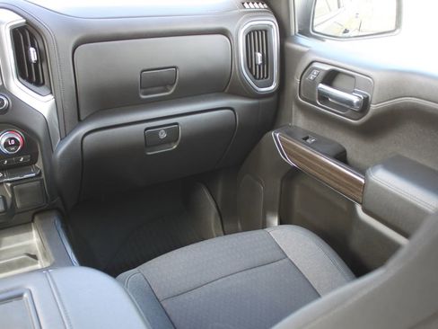 Used 2022 Chevrolet Silverado 1500 RST image 7