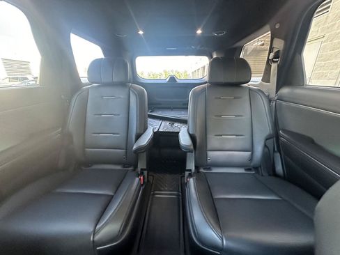 Used 2026 Hyundai Palisade Calligraphy AWD/4WD image 12