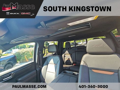 Used 2025 GMC Sierra 1500 AT4 w/ AT4 Premium Package AWD/4WD image 17