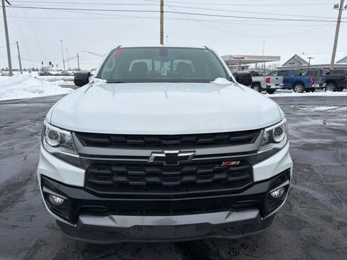 Used 2022 Chevrolet Colorado Z71 image 2