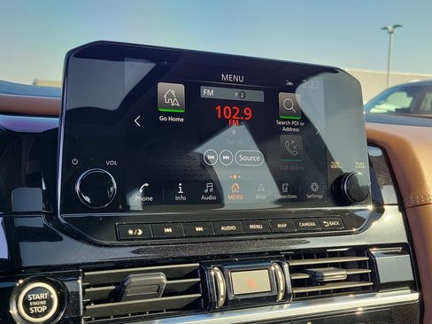 Certified 2023 Nissan Pathfinder Platinum image 26