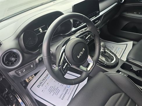 Used 2024 Kia Forte GT-Line w/ GT-Line Premium Package image 19