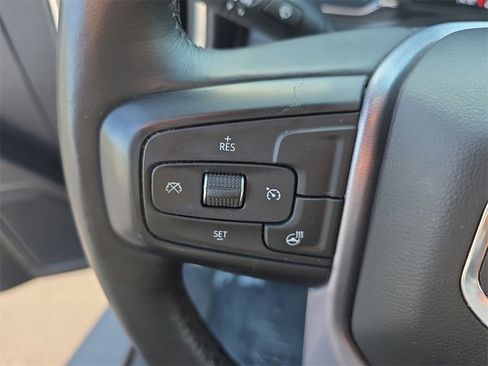 Used 2020 GMC Sierra 1500 SLE w/ SLE Value Package image 29