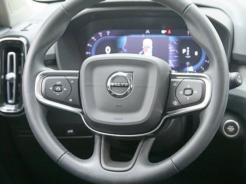 Certified 2023 Volvo XC40 B5 Plus w/ Driver Assist Package image 26