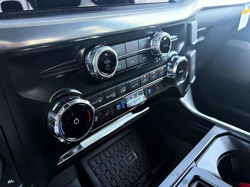 Used 2025 Ford F150 Lariat w/ Equipment Group 502A High AWD/4WD image 36