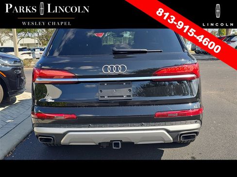 Used 2025 Audi Q7 2.0T Premium image 5