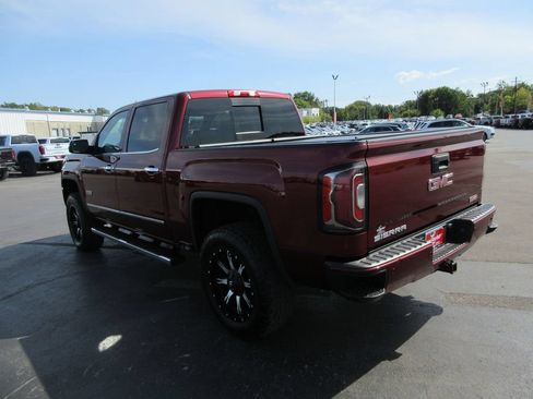 Used 2016 GMC Sierra 1500 SLT w/ All-Terrain Package AWD/4WD image 9