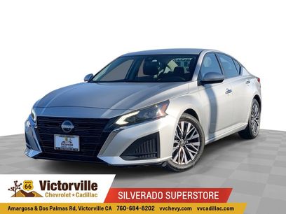 Used 2023 Nissan Altima 2.5 SV