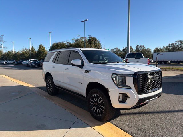 Used 2021 GMC Yukon AT4 w/ AT4 Premium Plus Package AWD/4WD image 7
