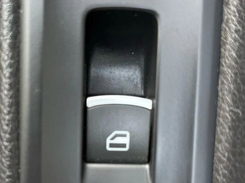 Used 2014 Volkswagen GTI Driver's Edition image 37