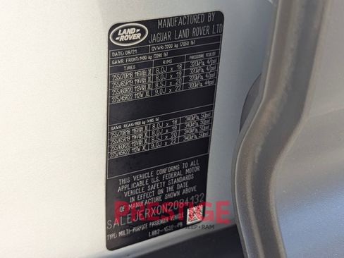 Used 2022 Land Rover Defender 110 S image 31