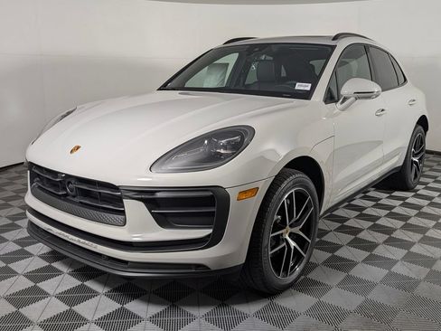 New 2026 Porsche Macan AWD/4WD image 1