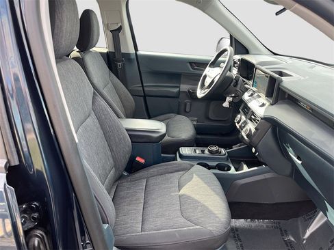 Used 2023 Ford Maverick XLT w/ Equipment Group 300A Standard image 26