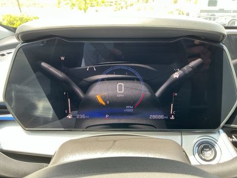 Used 2024 Chevrolet Trax LT w/ Driver Confidence Package FWD image 10