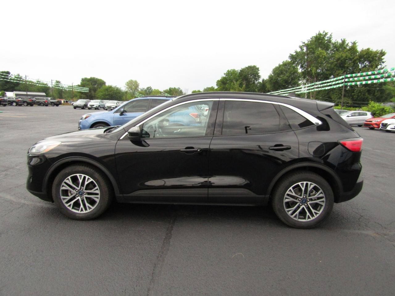 Used 2021 Ford Escape SEL FWD image 4