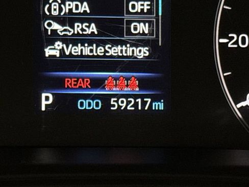 Used 2024 Toyota Corolla LE FWD image 13