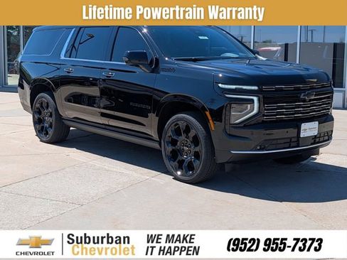 New 2026 Chevrolet Suburban High Country AWD/4WD image 1