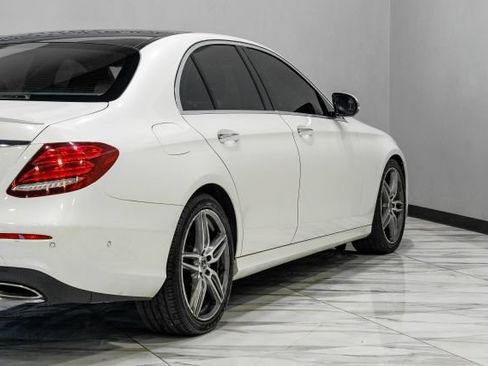 Used 2018 Mercedes-Benz E 300 w/ Premium 1 Package image 14