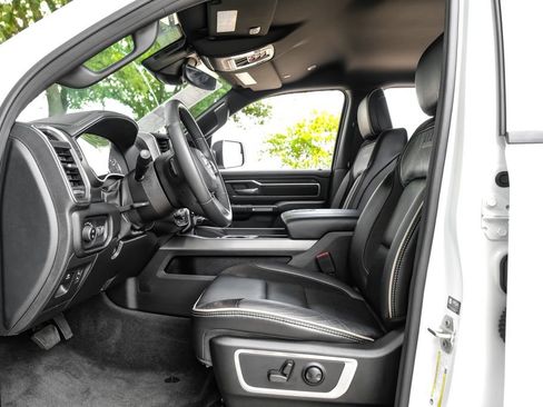 Used 2023 RAM 1500 Laramie AWD/4WD image 47