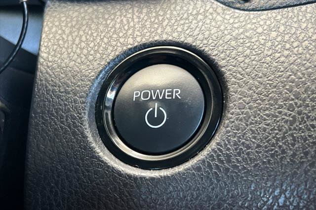 Certified 2025 Toyota Camry SE FWD image 23