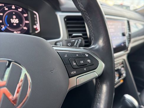 Used 2020 Volkswagen Atlas Cross Sport SEL Premium image 26