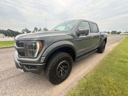 Used 2021 Ford F150 Raptor w/ Equipment Group 801A High AWD/4WD image 4