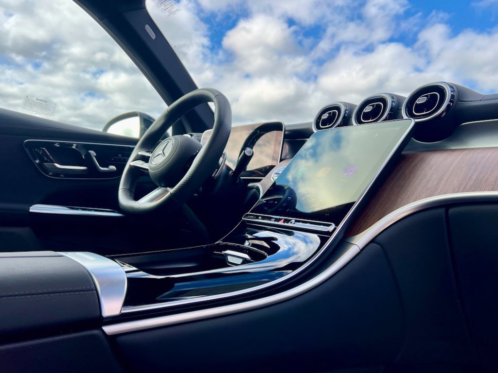 Certified 2026 Mercedes-Benz GLC 300 4MATIC image 16