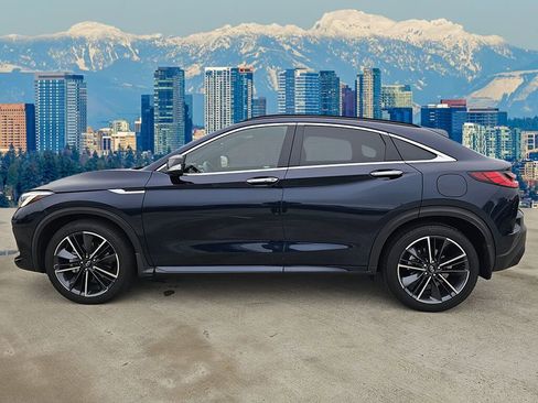 Certified 2023 INFINITI QX55 Essential image 12