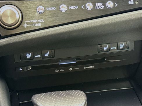 Used 2022 Lexus ES 350 F Sport image 20