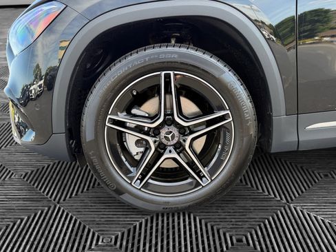 Used 2026 Mercedes-Benz GLA 250 4MATIC image 9