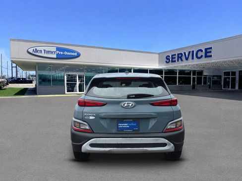 Used 2022 Hyundai Kona SE FWD image 41