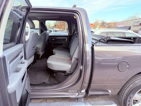 Used 2015 RAM 1500 Big Horn AWD/4WD image 25