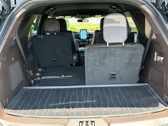 Used 2023 Ford Explorer King Ranch w/ Technology Package AWD/4WD image 27