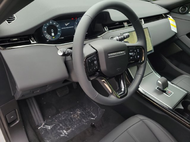 New 2026 Land Rover Range Rover Evoque S AWD/4WD image 17