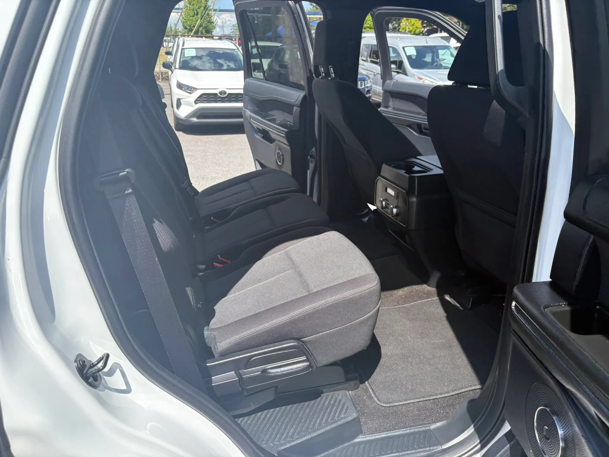 Used 2020 Ford Expedition XL AWD/4WD image 18