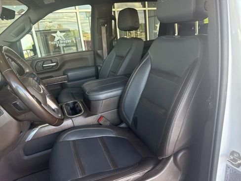 Used 2023 GMC Sierra 2500 Denali w/ Denali Ultimate Package AWD/4WD image 14
