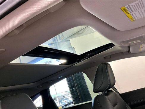 Certified 2025 Nissan Murano SL image 23